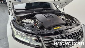 Land Rover Range Rover Velar 3.0 P400 Dynamic HSE 2025 года из Южной Кореи