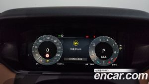 Land Rover Range Rover Velar 3.0 P400 Dynamic HSE 2025 года из Южной Кореи