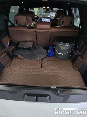 BMW X7 xDrive 40i Design Pure Excellence 7-Seater 2023 года из Южной Кореи