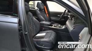 Genesis GV70 2.5T Бензин 2WD 2025 года из Южной Кореи
