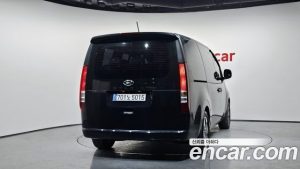 Hyundai Staria L3.5 Tourer 11-Seater 2024 года из Южной Кореи