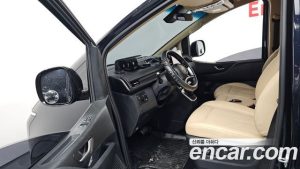 Hyundai Staria L3.5 Tourer 11-Seater 2024 года из Южной Кореи