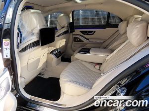 Mercedes-Benz S-Class S580L 4MATIC 2023 года из Южной Кореи