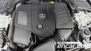 Mercedes-Benz C-Class C300 4MATIC Avantgarde 2024 года из Южной Кореи