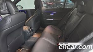 Mercedes-Benz C-Class C300 4MATIC Avantgarde 2024 года из Южной Кореи