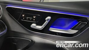 Mercedes-Benz C-Class C300 4MATIC Avantgarde 2024 года из Южной Кореи