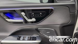 Mercedes-Benz C-Class C300 4MATIC Avantgarde 2024 года из Южной Кореи