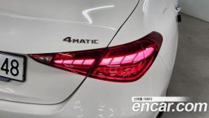 Mercedes-Benz C-Class C300 4MATIC Avantgarde 2024 года из Южной Кореи