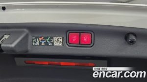 Mercedes-Benz C-Class C300 4MATIC Avantgarde 2024 года из Южной Кореи