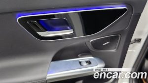 Mercedes-Benz C-Class C300 4MATIC Avantgarde 2024 года из Южной Кореи