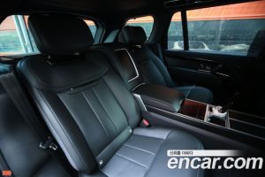 Land Rover Range Rover P615 SV LWB 2024 года из Южной Кореи