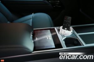 Land Rover Range Rover P615 SV LWB 2024 года из Южной Кореи