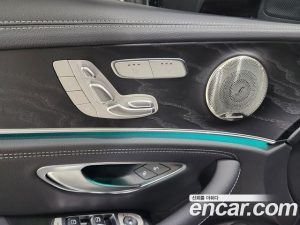 Mercedes-Benz E-Class E220d 4MATIC AMG Line 2023 года из Южной Кореи