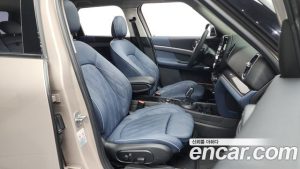 Mini Countryman ALL4 CLASSIC COMFORT PACK 2023 года из Южной Кореи
