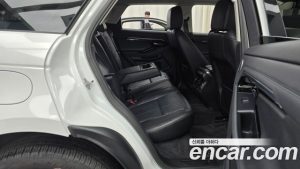 Land Rover Range Rover Evoque P250 SE 2023 года из Южной Кореи