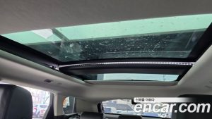 Land Rover Range Rover Evoque P250 SE 2023 года из Южной Кореи