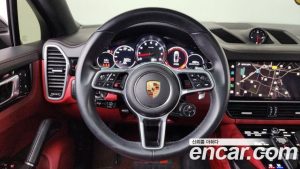 Porsche Cayenne 3.0 Coupe 2023 года из Южной Кореи