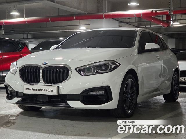 BMW 1-Series 120i Sport 2023 года из Кореи