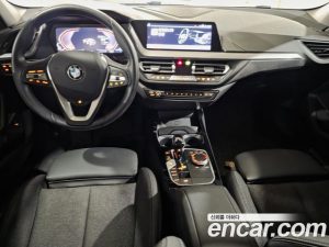 BMW 1-Series 120i Sport 2023 года из Южной Кореи