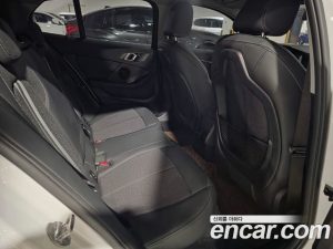 BMW 1-Series 120i Sport 2023 года из Южной Кореи