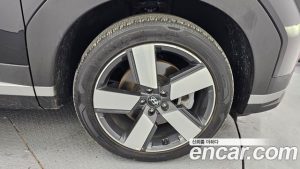 Hyundai Santafe Бензин 2.5T 2WD 2024 года из Южной Кореи