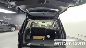 Hyundai Santafe Бензин 2.5T 2WD 2024 года из Южной Кореи