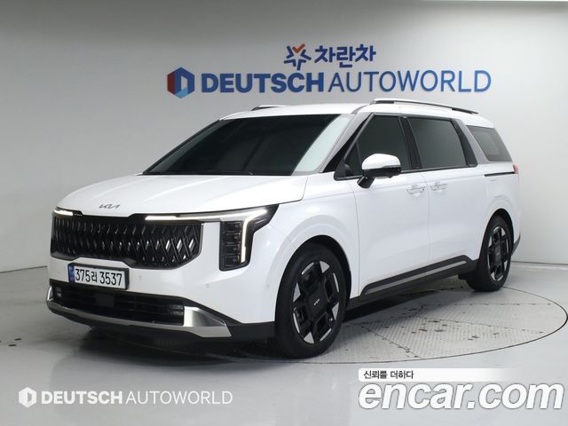 Kia Canival Бензин 7-Seater Signature 2024 года из Кореи