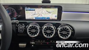 Mercedes-Benz CLA-Class CLA250 4MATIC 2025 года из Южной Кореи