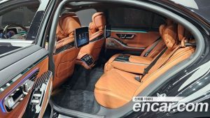 Mercedes-Benz S-Class S580e 4MATIC 2023 года из Южной Кореи