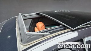 Mercedes-Benz S-Class S580e 4MATIC 2023 года из Южной Кореи