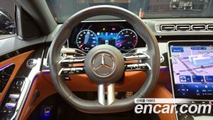 Mercedes-Benz S-Class S500L 4MATIC 2023 года из Южной Кореи