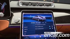 Mercedes-Benz S-Class S500L 4MATIC 2023 года из Южной Кореи