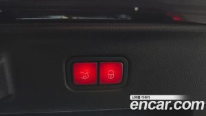 Mercedes-Benz S-Class S500L 4MATIC 2023 года из Южной Кореи