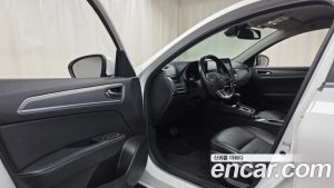 Renault-KoreaSamsung XM3 1.6 GTe RE 2023 года из Южной Кореи