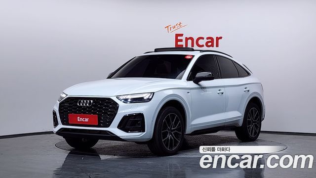 Audi Q5 45 TFSI 4WD Premium Sportback 2024 года из Кореи
