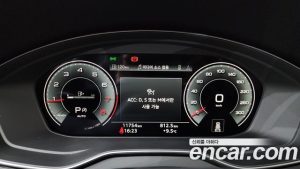Audi Q5 45 TFSI 4WD Premium Sportback 2024 года из Южной Кореи