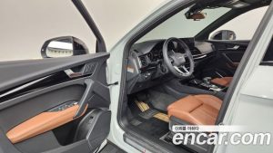 Audi Q5 45 TFSI 4WD Premium Sportback 2024 года из Южной Кореи