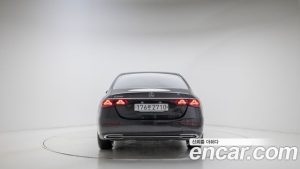 Mercedes-Benz E-Class E200 Avantgarde 2025 года из Южной Кореи