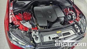 Mercedes-Benz GLC-Class GLC300 4MATIC Coupe 2025 года из Южной Кореи