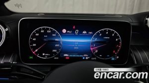 Mercedes-Benz GLC-Class GLC300 4MATIC Coupe 2025 года из Южной Кореи