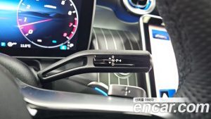 Mercedes-Benz GLC-Class GLC300 4MATIC Coupe 2025 года из Южной Кореи