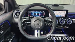 Mercedes-Benz GLB-Class GLB250 4MATIC 2025 года из Южной Кореи