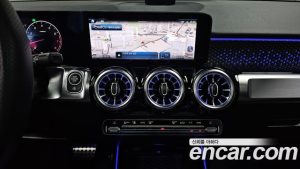Mercedes-Benz GLB-Class GLB250 4MATIC 2025 года из Южной Кореи