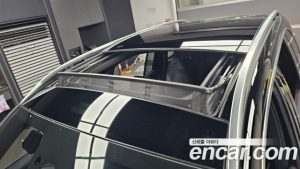 Mercedes-Benz GLB-Class GLB250 4MATIC 2025 года из Южной Кореи