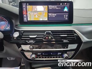 BMW 5-Series 520i M Sport 2023 года из Южной Кореи