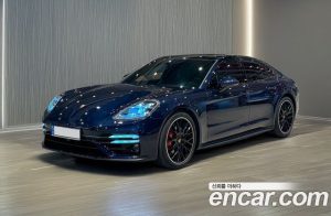 Porsche Panamera 4.0 GTS 2022 года из Южной Кореи