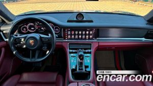 Porsche Panamera 4.0 GTS 2022 года из Южной Кореи