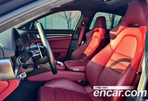 Porsche Panamera 4.0 GTS 2022 года из Южной Кореи