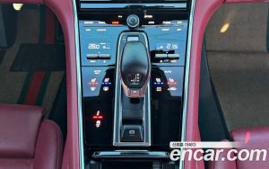 Porsche Panamera 4.0 GTS 2022 года из Южной Кореи