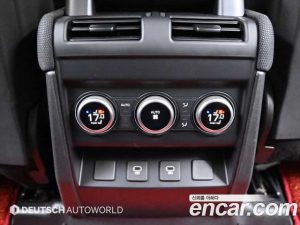 Land Rover Defender 110 D300 75th Edition 2023 года из Южной Кореи